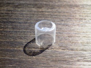 専門店ならではの品揃えでキャップシールも販売、商品の安心・安全の為に！