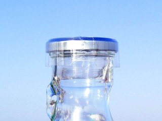 ジャム瓶等のキャップシールのシュリンク作業にハンドヒーターを