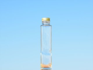 四角形から多面型まで、角瓶のガラス瓶を圧倒的な品揃えと価格で