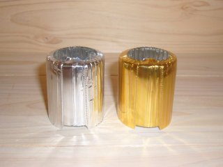 細口瓶のキャップシールのシュリンク作業に適したサイズのハンド