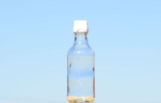 調味料瓶に200mlの新商品を追加しています